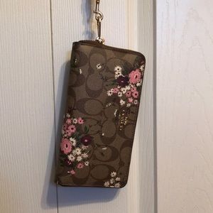 Coach Wallet Wristlet